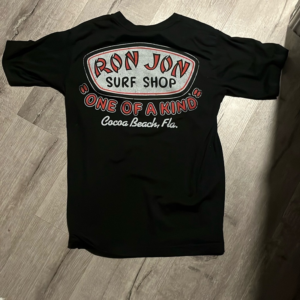 Ron Jon size medium never worn